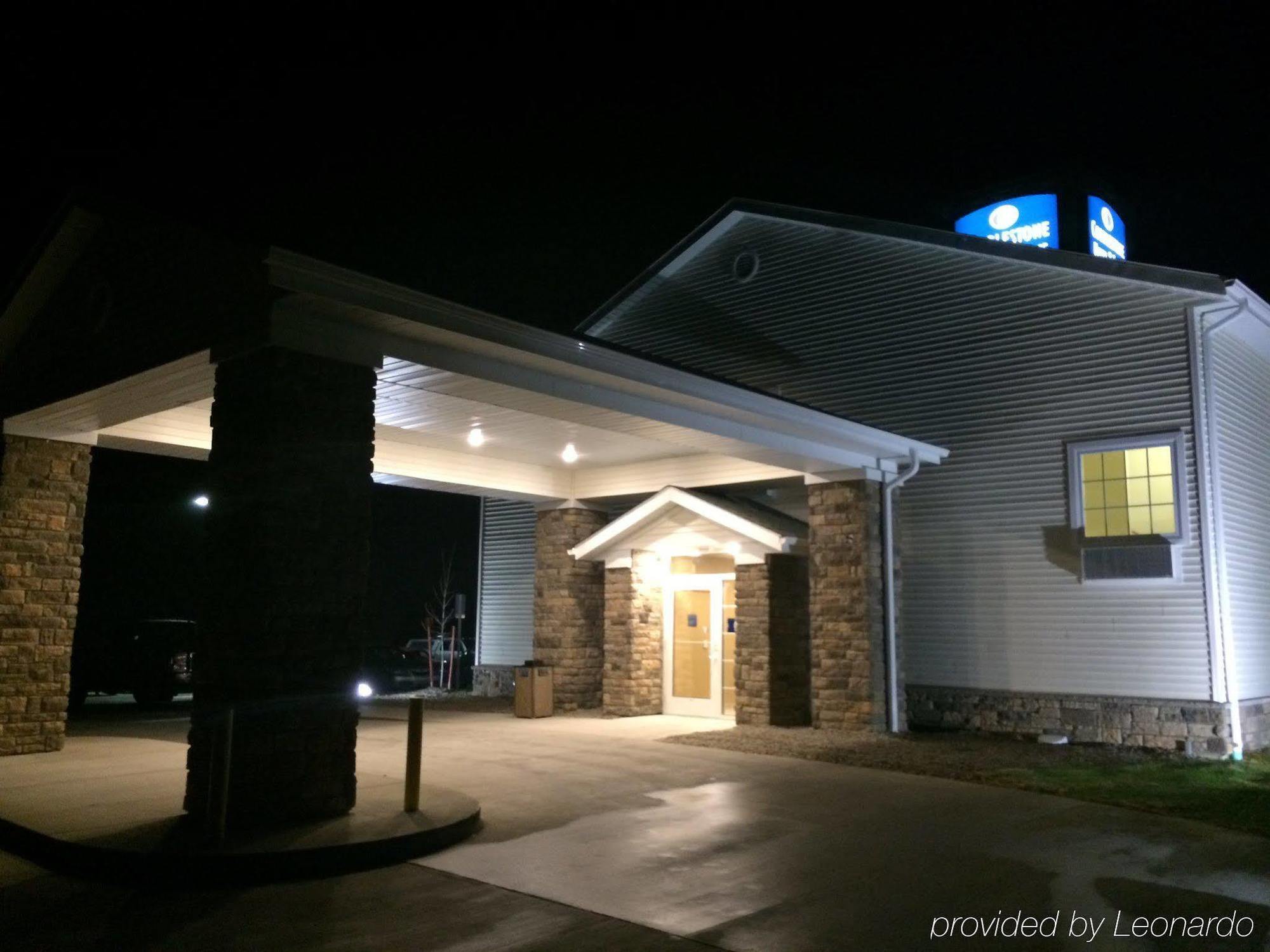 鹅卵石套房酒店 - 普克苏托尼 Punxsutawney 外观 照片